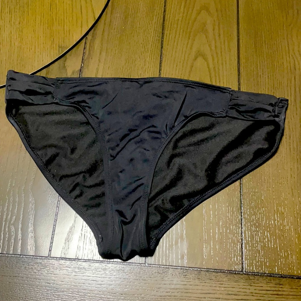 Black Bikini Bottom (Size XL)